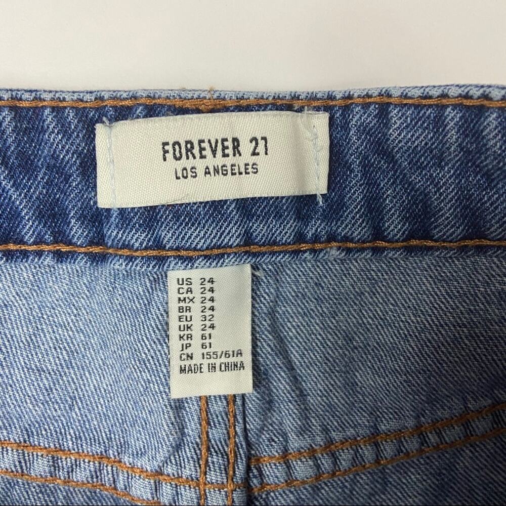 Forever 21 Mom Shorts Size 24 - Picture 2 of 6